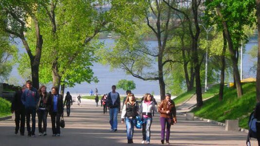 Як планують змінити екологію міста: «Зелена програма для Дніпра»