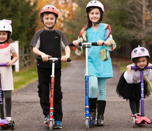 Вибираємо самокат дитині: поради батькам