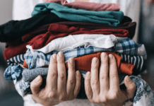 Куда сдать старые вещи в городе Днепр?